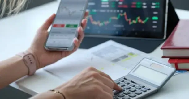 A New Era of Borrowing: How Self-Repaying Loans Are Transforming DeFi.